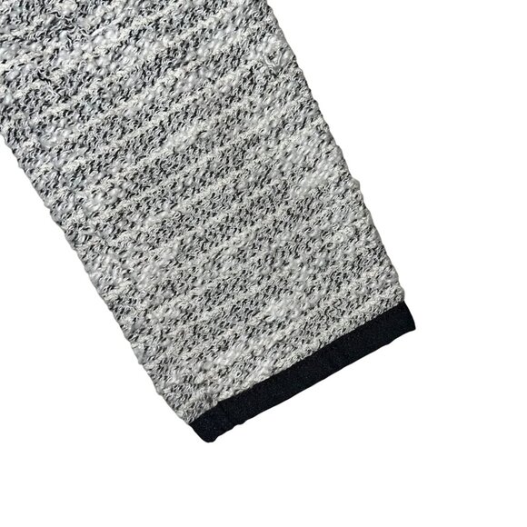 Metaphor Womens XS Tweed Knit Crop Jacket With Zipper Front & Black Trim Accents - Picture 5 of 11